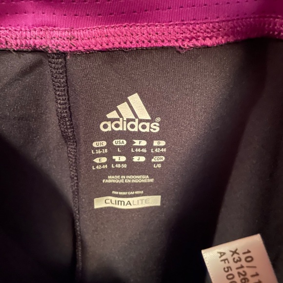 Adidas track pants. Size large women’s. New with tags - Picture 4 of 4